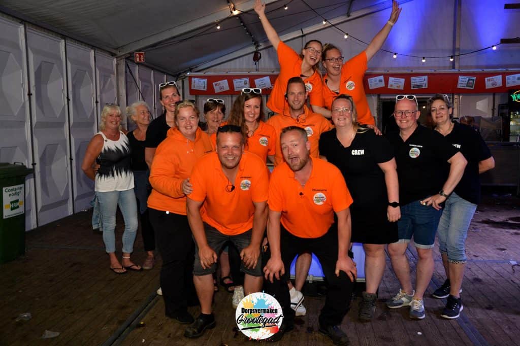 Dorpsvermaken Grootegast organiseert met veel enthousiasme het Dorpsfeest maar ook andere activiteiten zoals Koningsdag, paaseieren zoeken, wandel4daagse en meer
